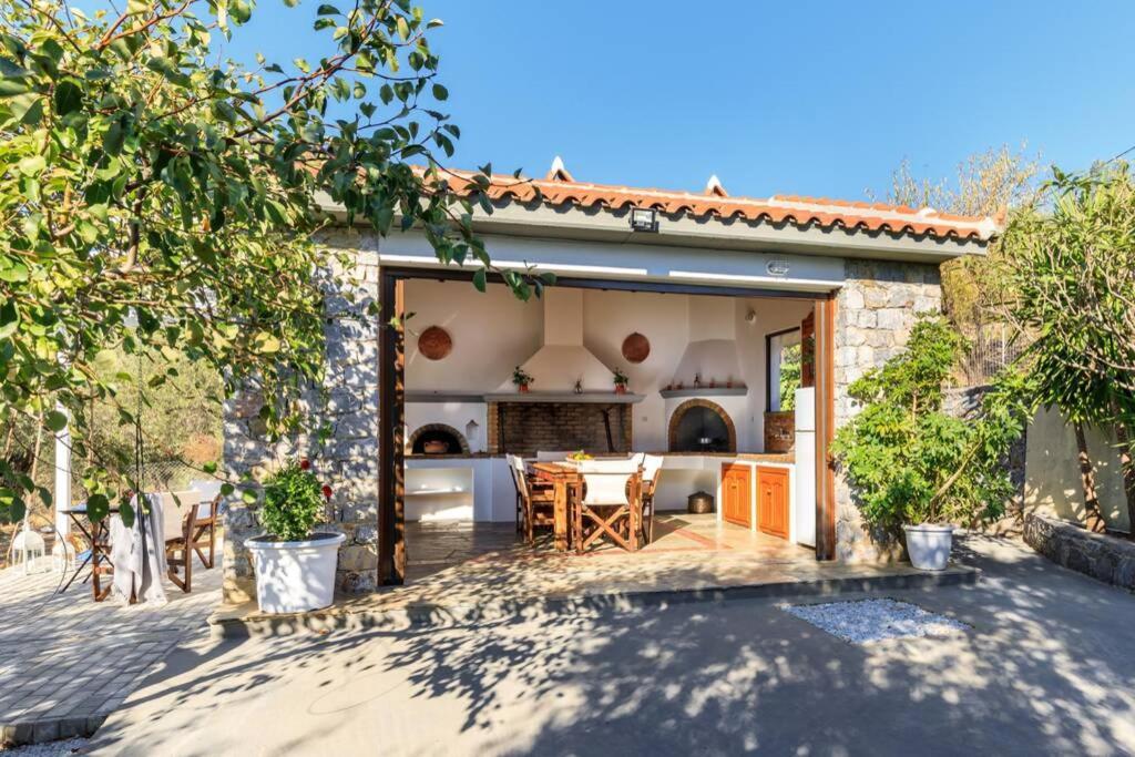 Nina-Myrtia Countryside House Skopelos Ditropo Экстерьер фото