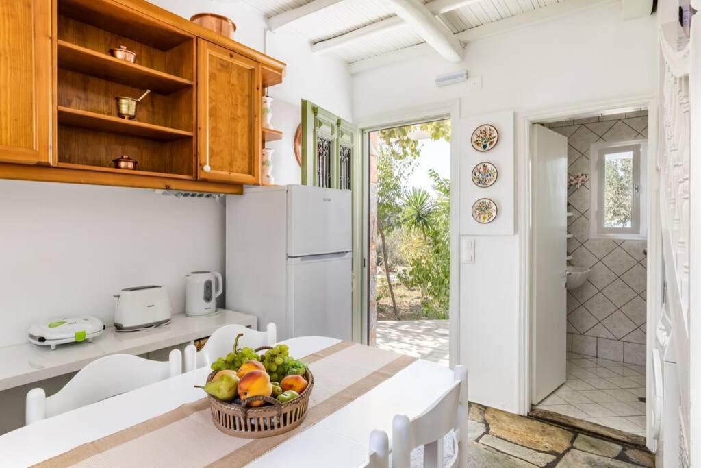 Nina-Myrtia Countryside House Skopelos Ditropo Экстерьер фото