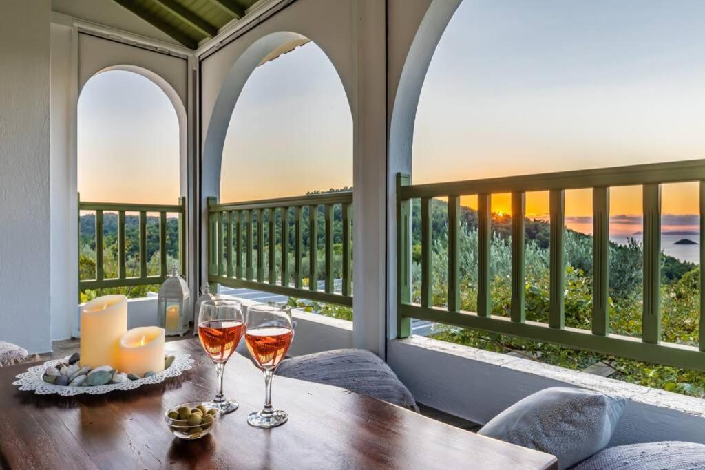 Nina-Myrtia Countryside House Skopelos Ditropo Экстерьер фото