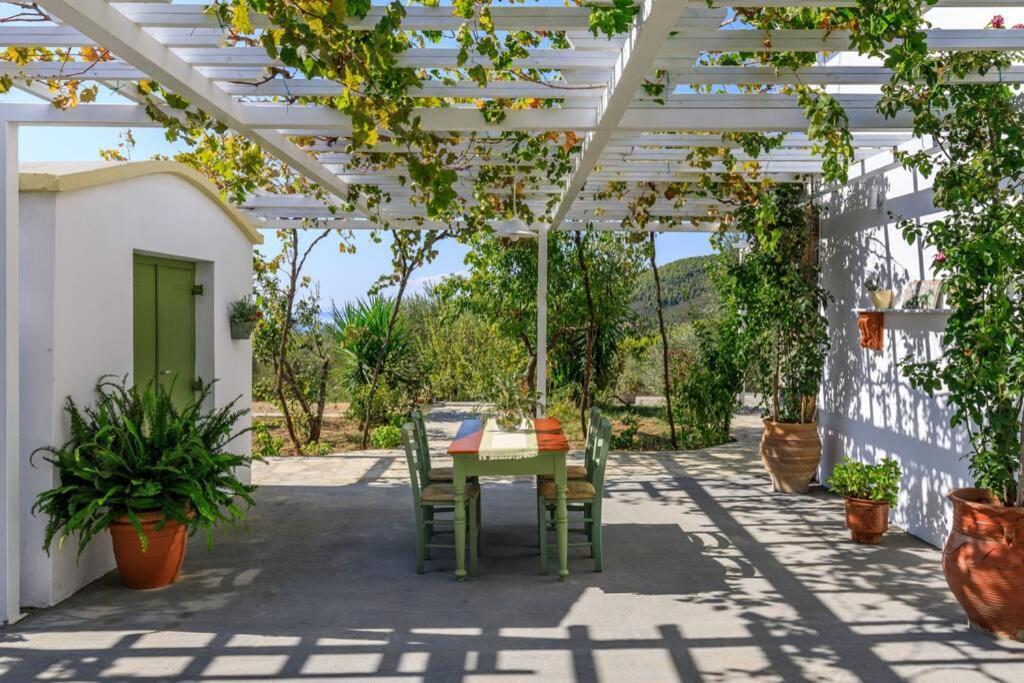Nina-Myrtia Countryside House Skopelos Ditropo Экстерьер фото